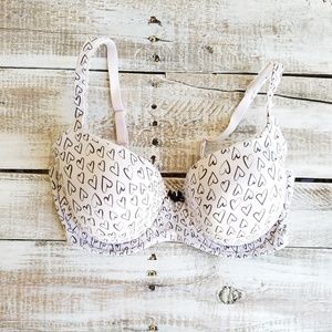 Victoria's Secret Women bra size 36 DD hurts pink